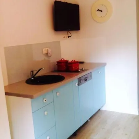 Mit Terrasse By Interhome Štikovica