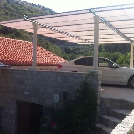 公寓 Mit Terrasse By Interhome *