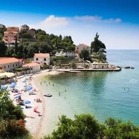 Mit Terrasse By Interhome Appartamento